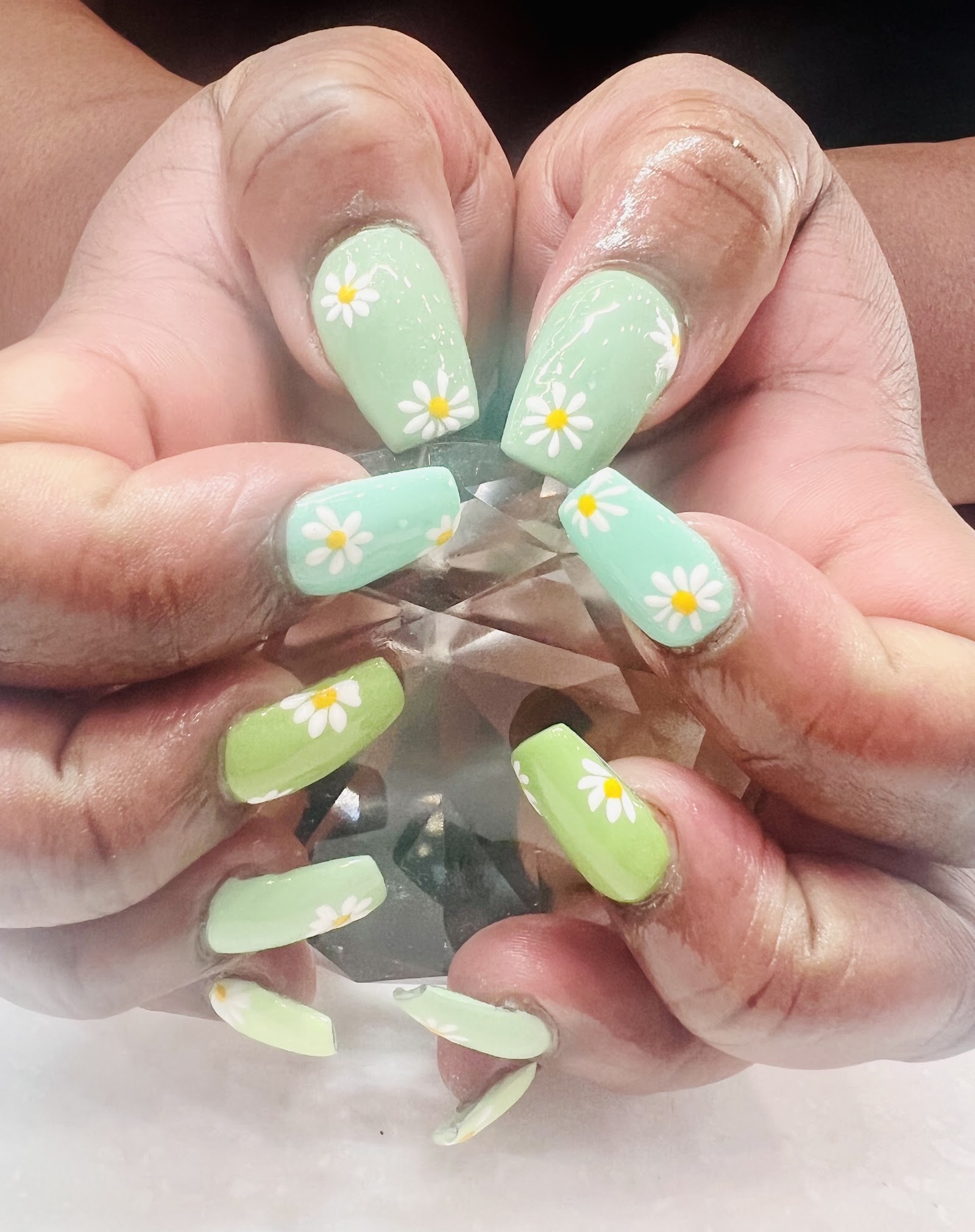 Glossy Nails & Spa nail photo 5